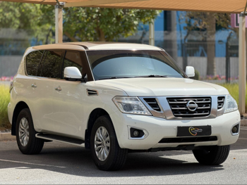 Nissan  Patrol  SE  2017  Automatic  195,000 Km  8 Cylinder  Four Wheel Drive (4WD)  SUV  White