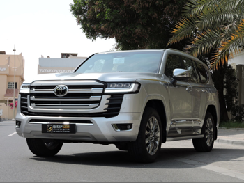 Toyota Land Cruiser VXR Twin Turbo 2026 Automatic 3,000 Km 6 Cylinder Four Wheel Drive (4WD) SUV Silver With Warranty