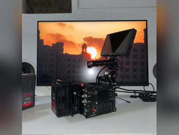 Digital Cameras Red  - 35 MP  - 12K