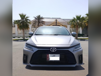 Toyota  Yaris  Sedan  Silver  2026