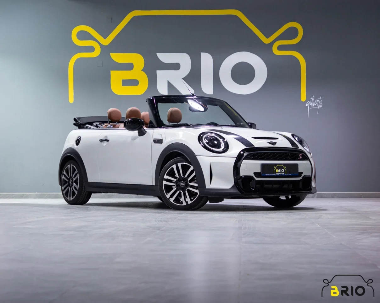 ميني كوبر اس 2024 اوتوماتيك 7,000 كم 4 سلندر سحب امامي هاتشباك فضي تحت الضمان