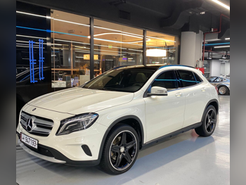 مرسيدس - بنز  جي ال ايه  250  2018  اوتوماتيك  72,000 كم  4 سلندر  دفع كلي مستمر  اس يو في  أبيض