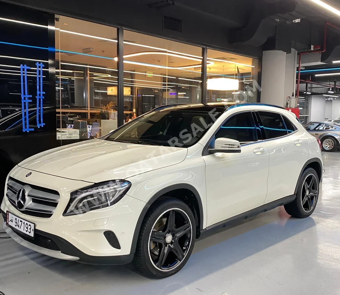 مرسيدس - بنز  جي ال ايه  250  2018  اوتوماتيك  58,000 كم  4 سلندر  دفع كلي مستمر  اس يو في  أبيض  تحت الضمان