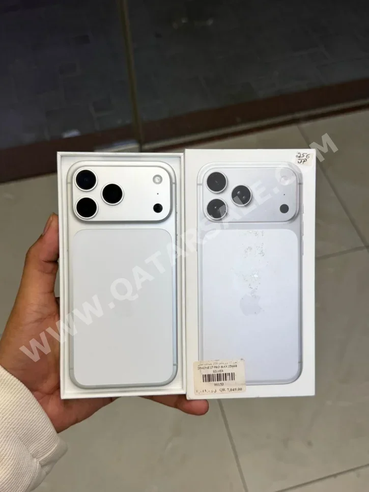 هواتف نقالة ابل  - ايفون 17  - برو ماكس  - فضي  - 256 جيجابايت