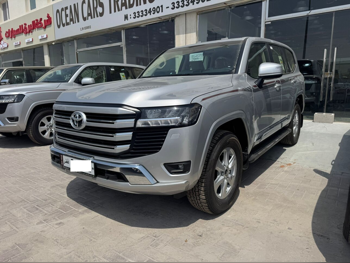 تويوتا  لاند كروزر  جي اكس ار  2025  اوتوماتيك  0 كم  6 سلندر  دفع رباعي  اس يو في  فضي  تحت الضمان
