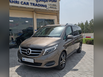 مرسيدس - بنز  في - كلاس  250  2019  اوتوماتيك  146,000 كم  4 سلندر  دفع خلفي  فان \ باص  برونزي