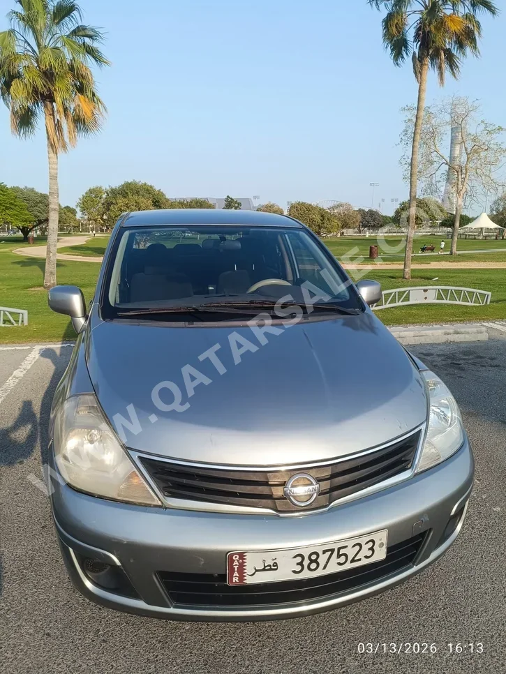 Nissan Tiida 2011 Automatic 372,205 Km 4 Cylinder Front Wheel Drive (FWD) Sedan Carpathian grey