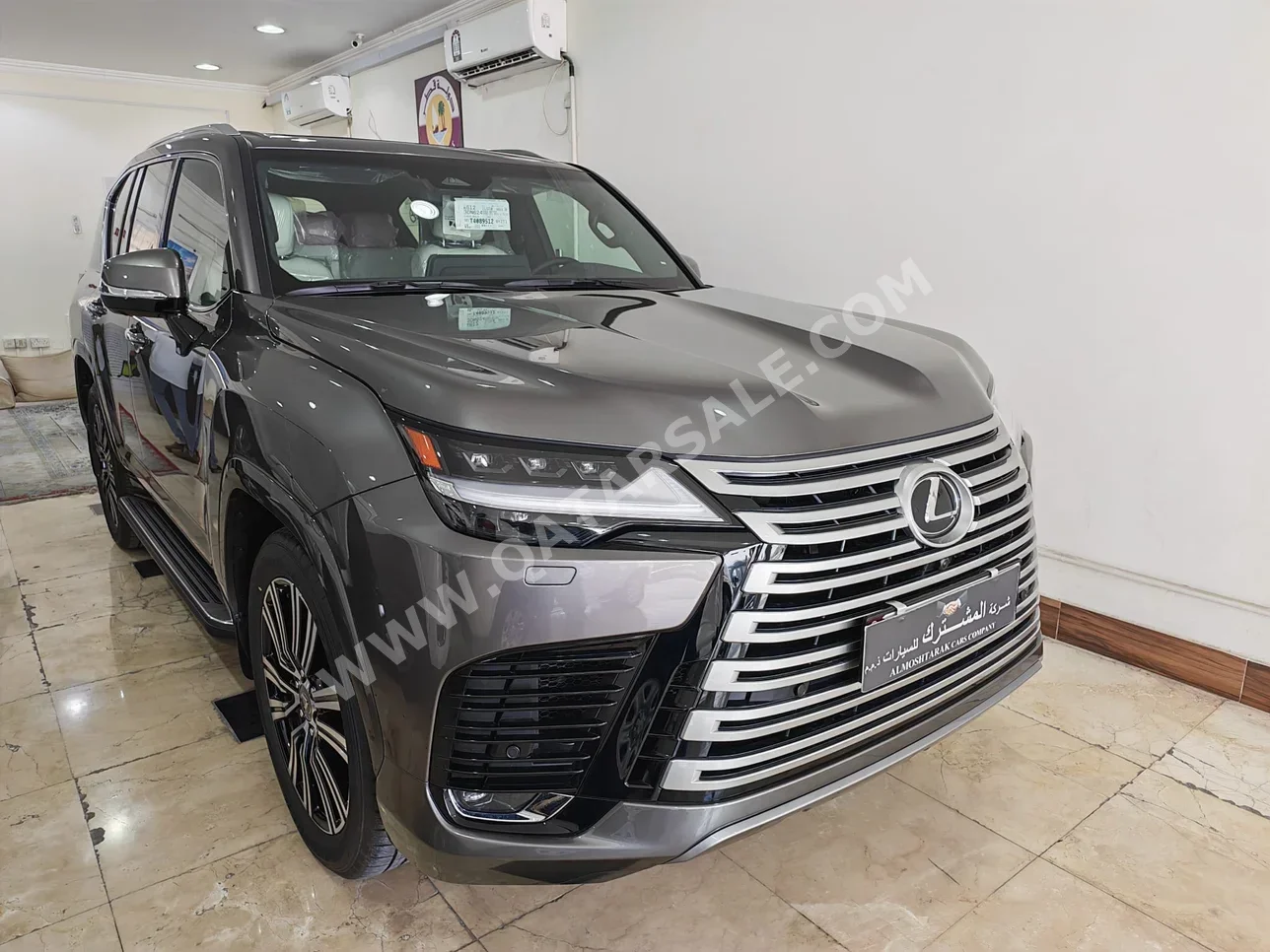 Lexus  LX  600 Luxury  2026  Automatic  0 Km  6 Cylinder  Four Wheel Drive (4WD)  SUV  Gray  With Warranty