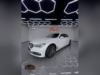 BMW  7-Series  750 Li  2016  Automatic  83,000 Km  8 Cylinder  Rear Wheel Drive (RWD)  Sedan  White