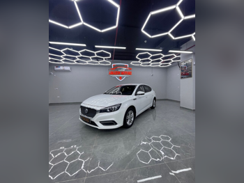 ام جي  اام جي 6  2022  اوتوماتيك  143,000 كم  4 سلندر  سحب امامي  سيدان  أبيض