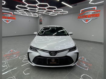 Toyota  Corolla  XLI  2023  Automatic  75,000 Km  4 Cylinder  Front Wheel Drive (FWD)  Sedan  White