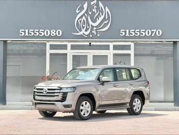 تويوتا  لاند كروزر  جي اكس ار توين توربو  2026  اوتوماتيك  0 كم  6 سلندر  دفع رباعي  اس يو في  بيج  تحت الضمان