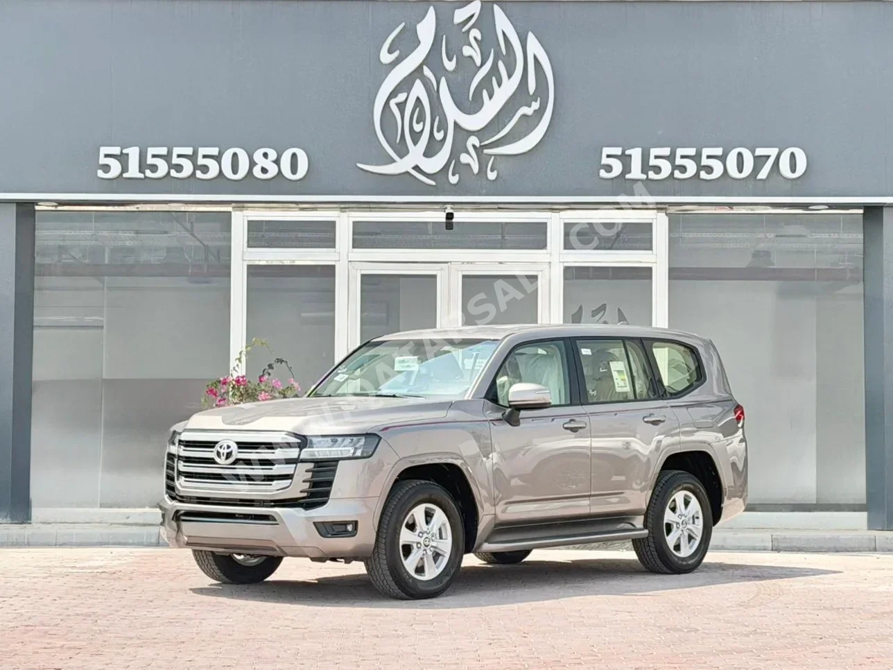تويوتا  لاند كروزر  جي اكس ار توين توربو  2026  اوتوماتيك  0 كم  6 سلندر  دفع رباعي  اس يو في  بيج  تحت الضمان