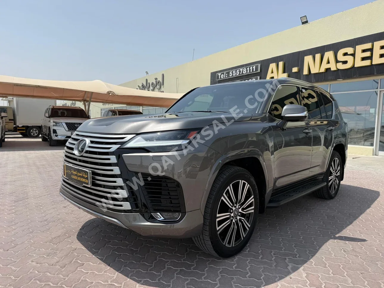 Lexus  LX  600 Luxury  2024  Automatic  12,000 Km  8 Cylinder  Four Wheel Drive (4WD)  SUV  Gray  With Warranty