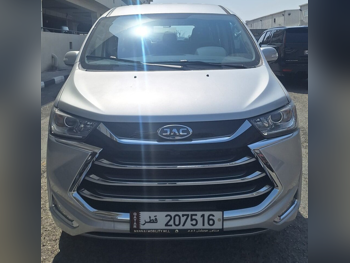 Jac  M4  4 Cylinder  VAN  Silver  2026