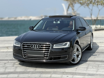 Audi  A8  L  2015  Automatic  129,000 Km  6 Cylinder  All Wheel Drive (AWD)  Sedan  Black