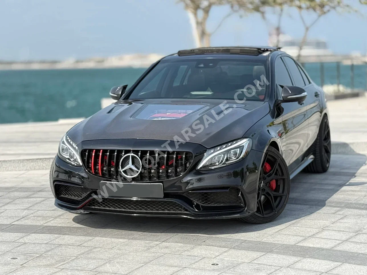 مرسيدس - بنز  سي - كلاس  63 AMG  2015  اوتوماتيك  89,900 كم  8 سلندر  دفع خلفي  سيدان  أسود