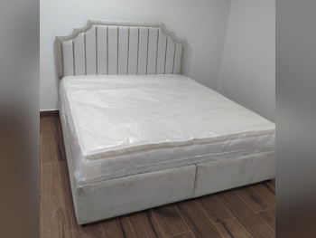 الأسّرة - لايف ستايل  - كينج  - اللون الرمادي  - متضمنة المرتبة