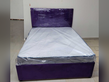 الأسّرة - كوين  - أخضر  - متضمنة المرتبة