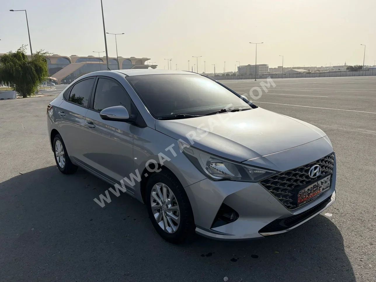 Hyundai  Accent  1.6  2021  Automatic  52,000 Km  4 Cylinder  Front Wheel Drive (FWD)  Sedan  Gray