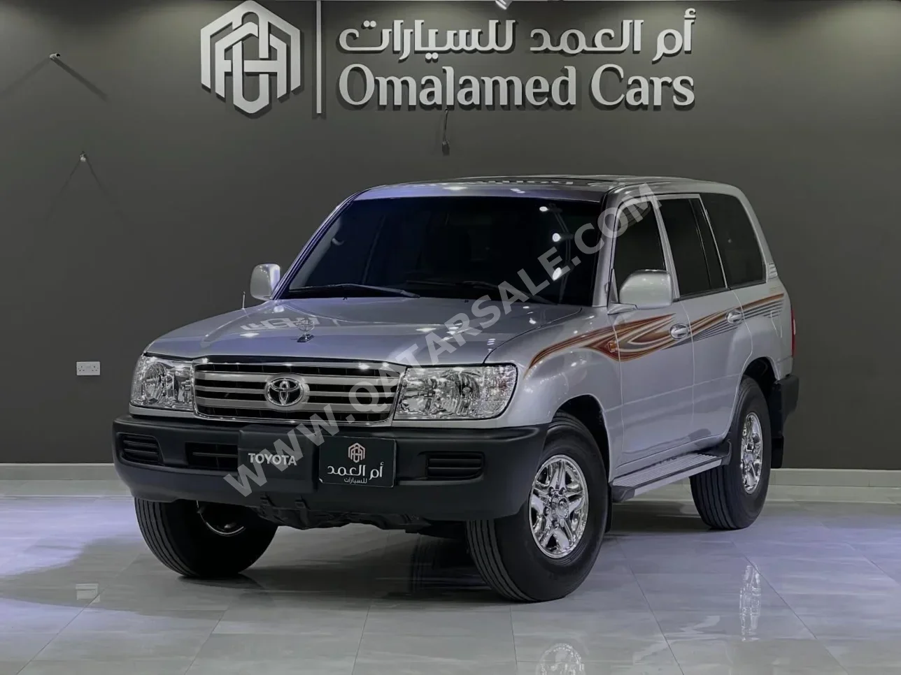 تويوتا  لاند كروزر  جي اكس ار  2007  عادي  214,000 كم  6 سلندر  دفع رباعي  اس يو في  فضي