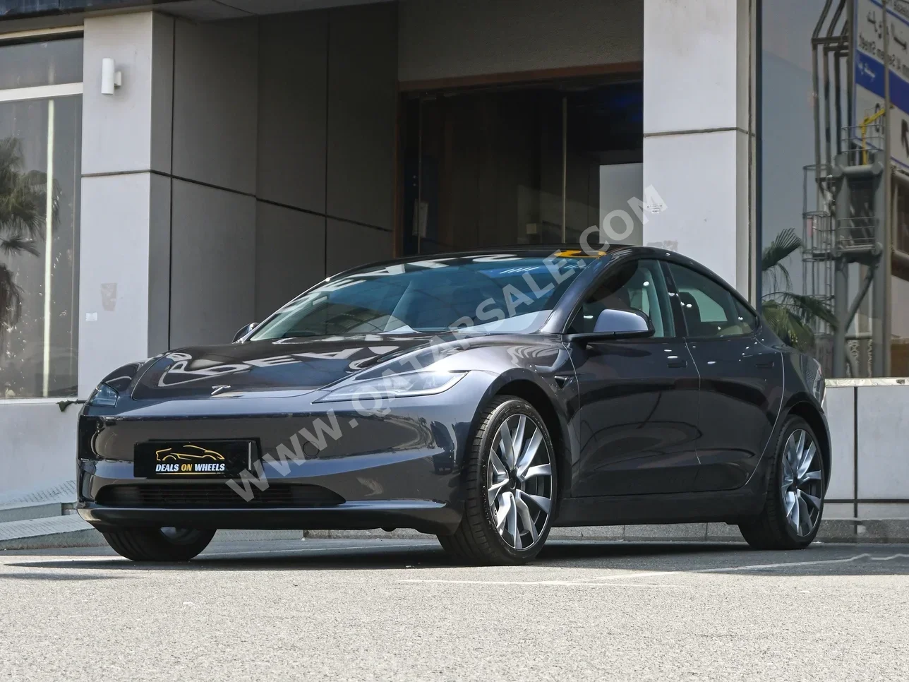 Tesla  Model 3  2024  Automatic  725 Km  0 Cylinder  Rear Wheel Drive (RWD)  Coupe / Sport  Gray  With Warranty