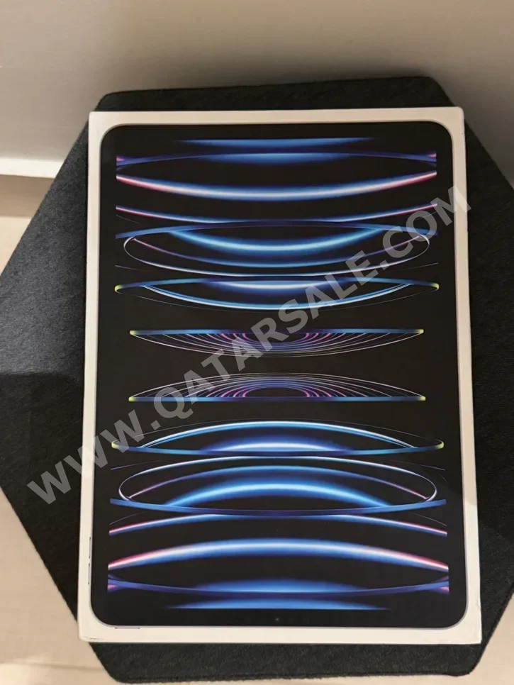 Apple  iPad Pro  (4th generation)  2022 -  2 TB - Connectivity Wi Fi Only