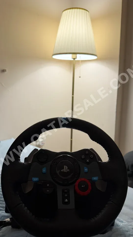 Console Accessories Steering Wheel with Shifter - Sony - PlayStation 5 - Black