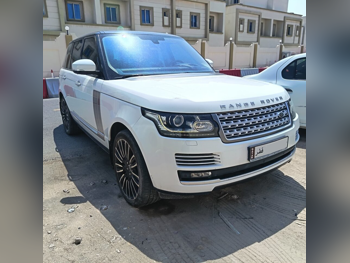 لاند روفر  رنج روفر  فوج اوتوبايوغرافي  2016  اوتوماتيك  122,000 كم  8 سلندر  دفع رباعي  اس يو في  أبيض
