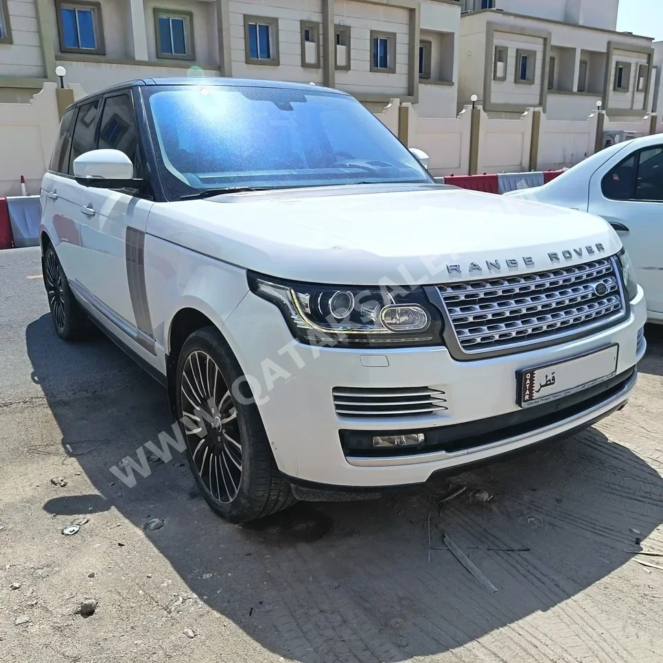 لاند روفر رنج روفر فوج اوتوبايوغرافي 2016 اوتوماتيك 122,000 كم 8 سلندر دفع رباعي اس يو في أبيض