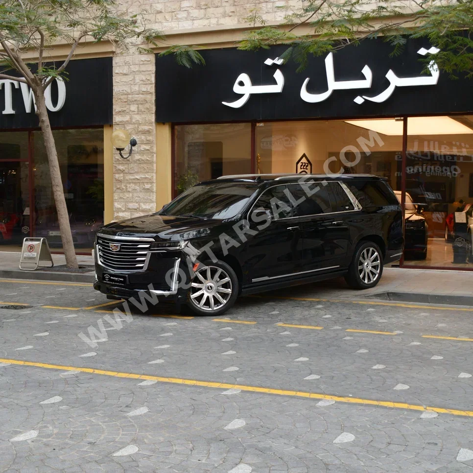Cadillac  Escalade  600  2021  Automatic  96,413 Km  8 Cylinder  Four Wheel Drive (4WD)  SUV  Black