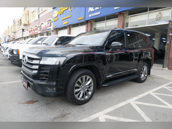 تويوتا  لاند كروزر  جي اكس ار توين توربو  2025  اوتوماتيك  79,000 كم  6 سلندر  دفع رباعي  اس يو في  أسود  تحت الضمان