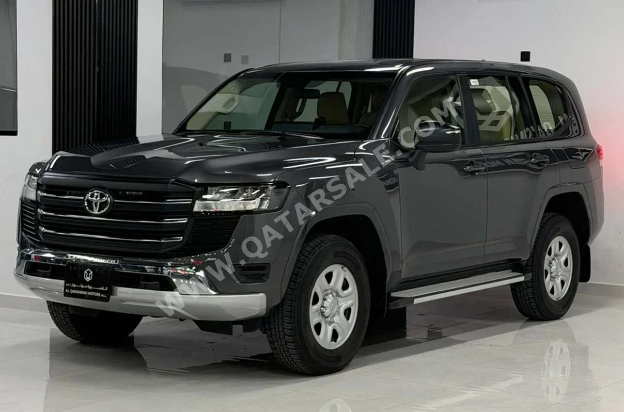 Toyota Land Cruiser GX 2024 Automatic 40,000 Km 6 Cylinder Four Wheel Drive (4WD) SUV Gray With Warranty