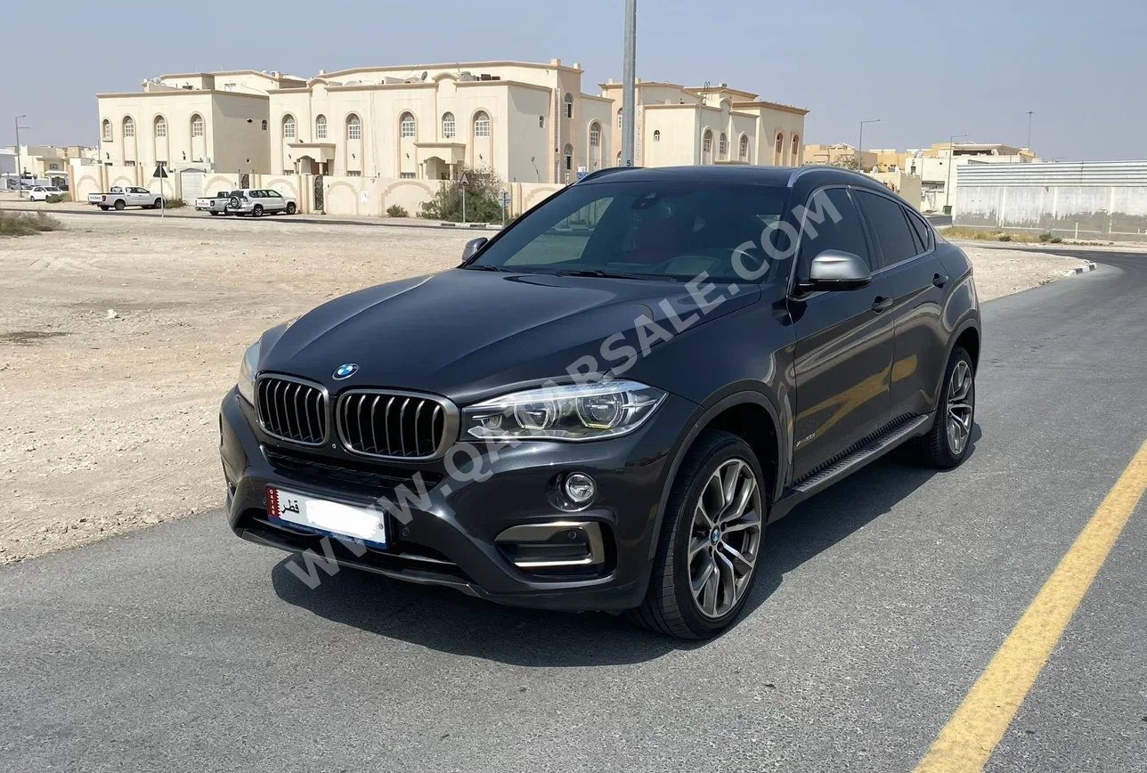 بي ام دبليو  الفئة - اكس  اكس 6 50 اي  2015  اوتوماتيك  130,000 كم  8 سلندر  دفع رباعي  اس يو في  أسود