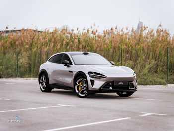 شاومي  واي يو 7  ماكس  2025  اوتوماتيك  0 كم  0 سلندر  دفع كلي مستمر  اس يو في  برونزي  تحت الضمان