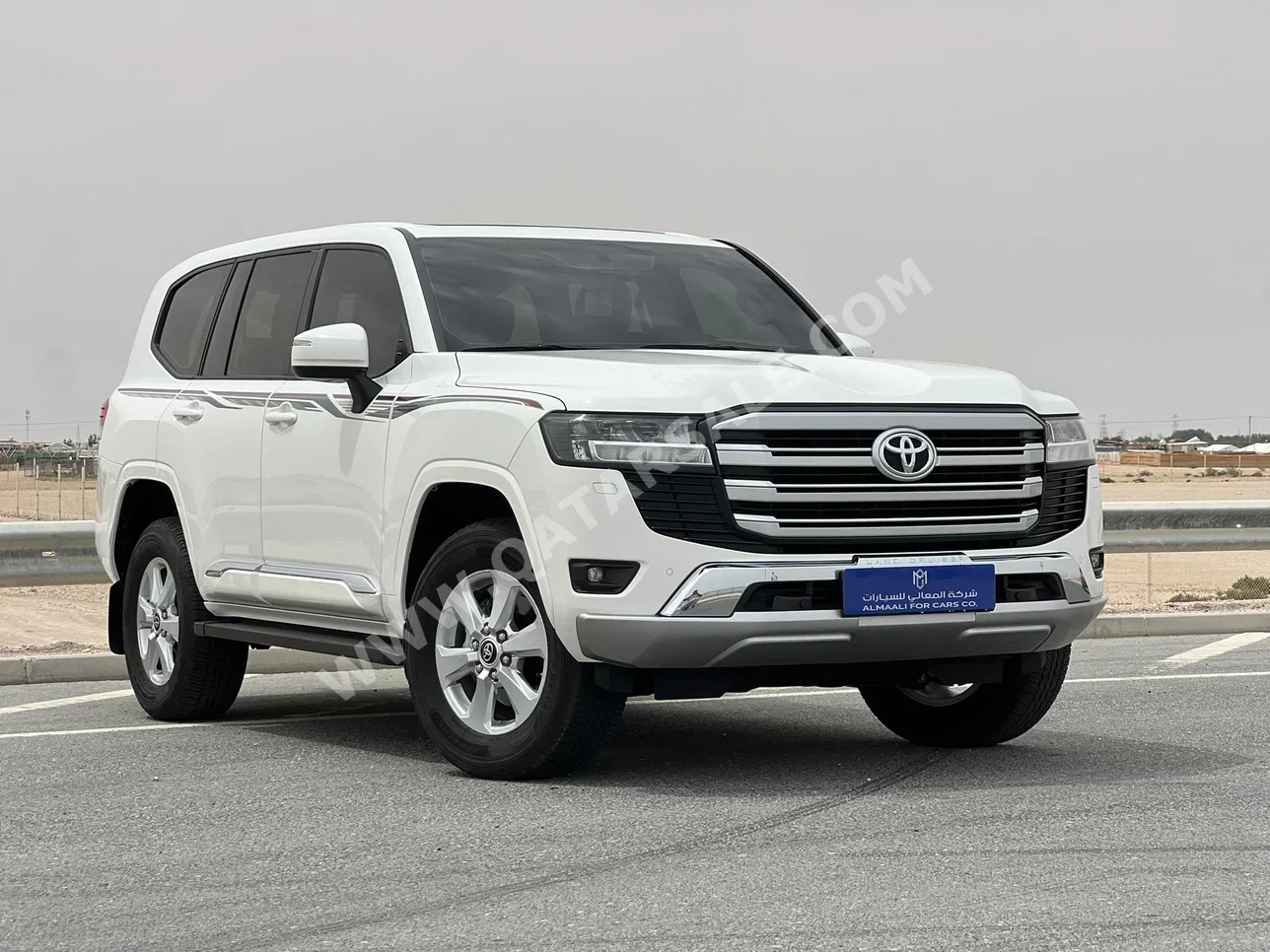 تويوتا لاند كروزر جي اكس ار 2024 اوتوماتيك 31,000 كم 6 سلندر دفع رباعي اس يو في أبيض تحت الضمان