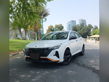 Dongfeng  Shine  2026  Automatic  0 Km  4 Cylinder  Front Wheel Drive (FWD)  Sedan  White  With Warranty