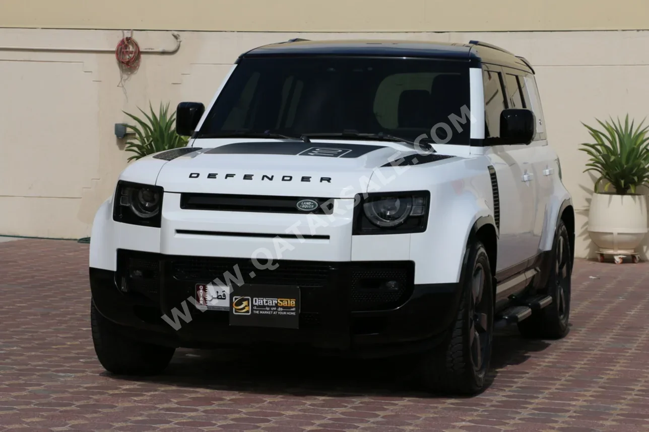 Land Rover  Defender  110 SE  2023  Automatic  37,000 Km  4 Cylinder  Four Wheel Drive (4WD)  SUV  White  With Warranty