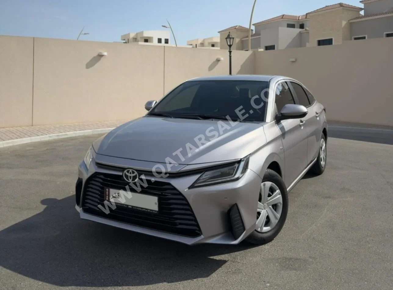 تويوتا  ياريس  2024  اوتوماتيك  43,000 كم  4 سلندر  سحب امامي  سيدان  رمادي ميتالك  تحت الضمان