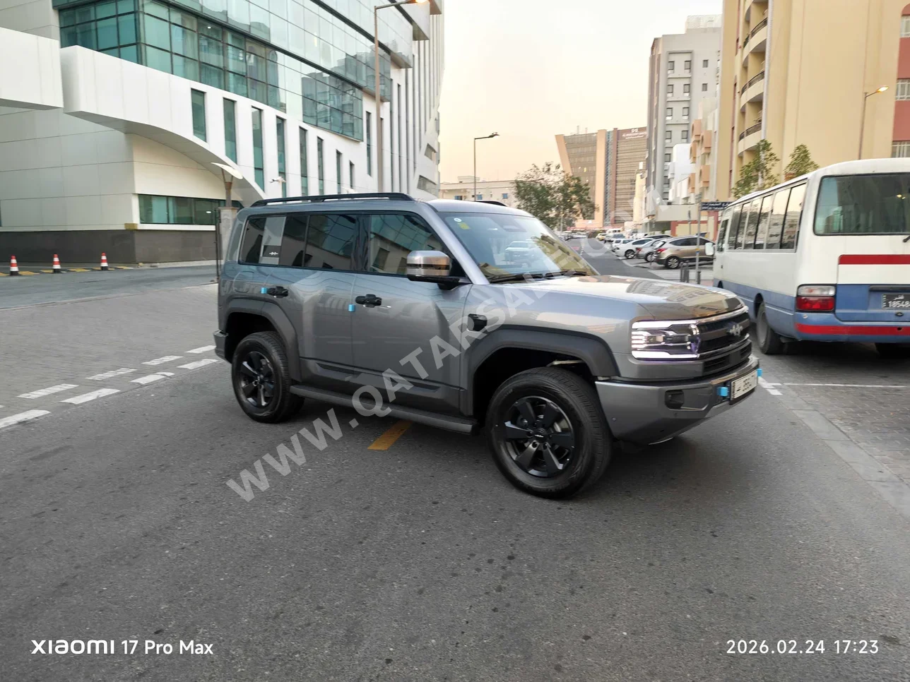 بي واي دي ليوبيرد 5 الترا بلس 2026 اوتوماتيك 0 كم 4 سلندر دفع رباعي اس يو في رمادي تحت الضمان