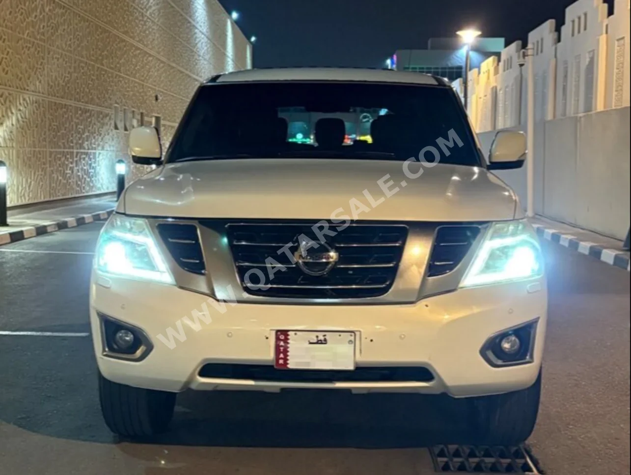 نيسان  باترول  اس اي  2013  اوتوماتيك  342,574 كم  8 سلندر  دفع رباعي  اس يو في  أبيض