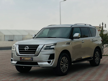 Nissan  Patrol  Platinum  2021  Automatic  123,000 Km  6 Cylinder  Four Wheel Drive (4WD)  SUV  Silver  With Warranty
