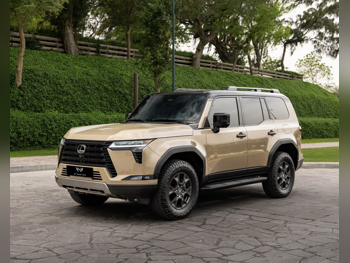 Lexus  GX  550 Overtrail  2024  Automatic  21,000 Km  6 Cylinder  Four Wheel Drive (4WD)  SUV  Beige  With Warranty