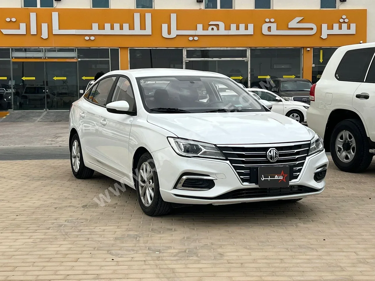 MG  MG5  2025  Automatic  17,000 Km  4 Cylinder  Rear Wheel Drive (RWD)  Sedan  White