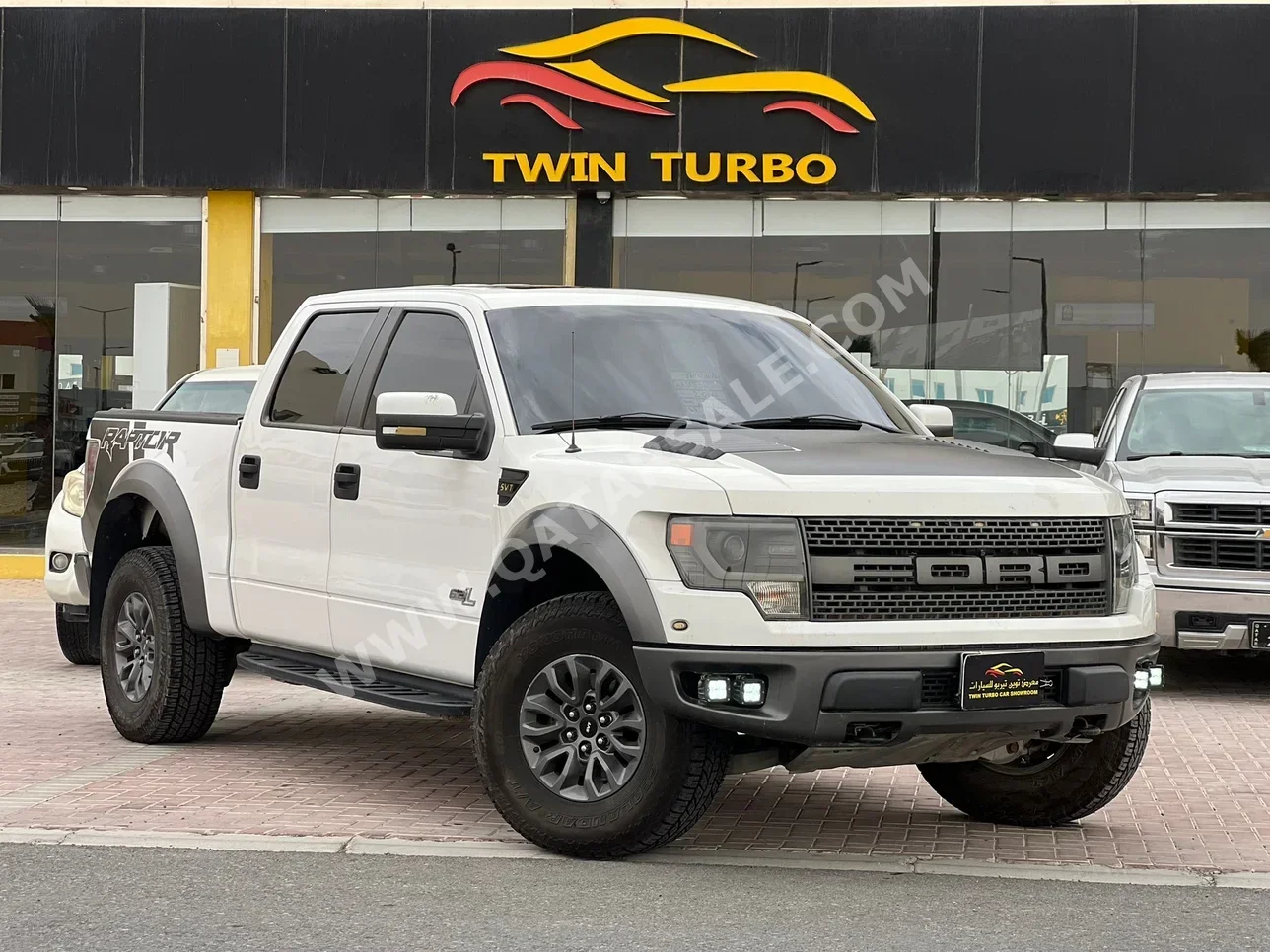 Ford  Raptor  2014  Automatic  282,000 Km  8 Cylinder  Four Wheel Drive (4WD)  Pick Up  White