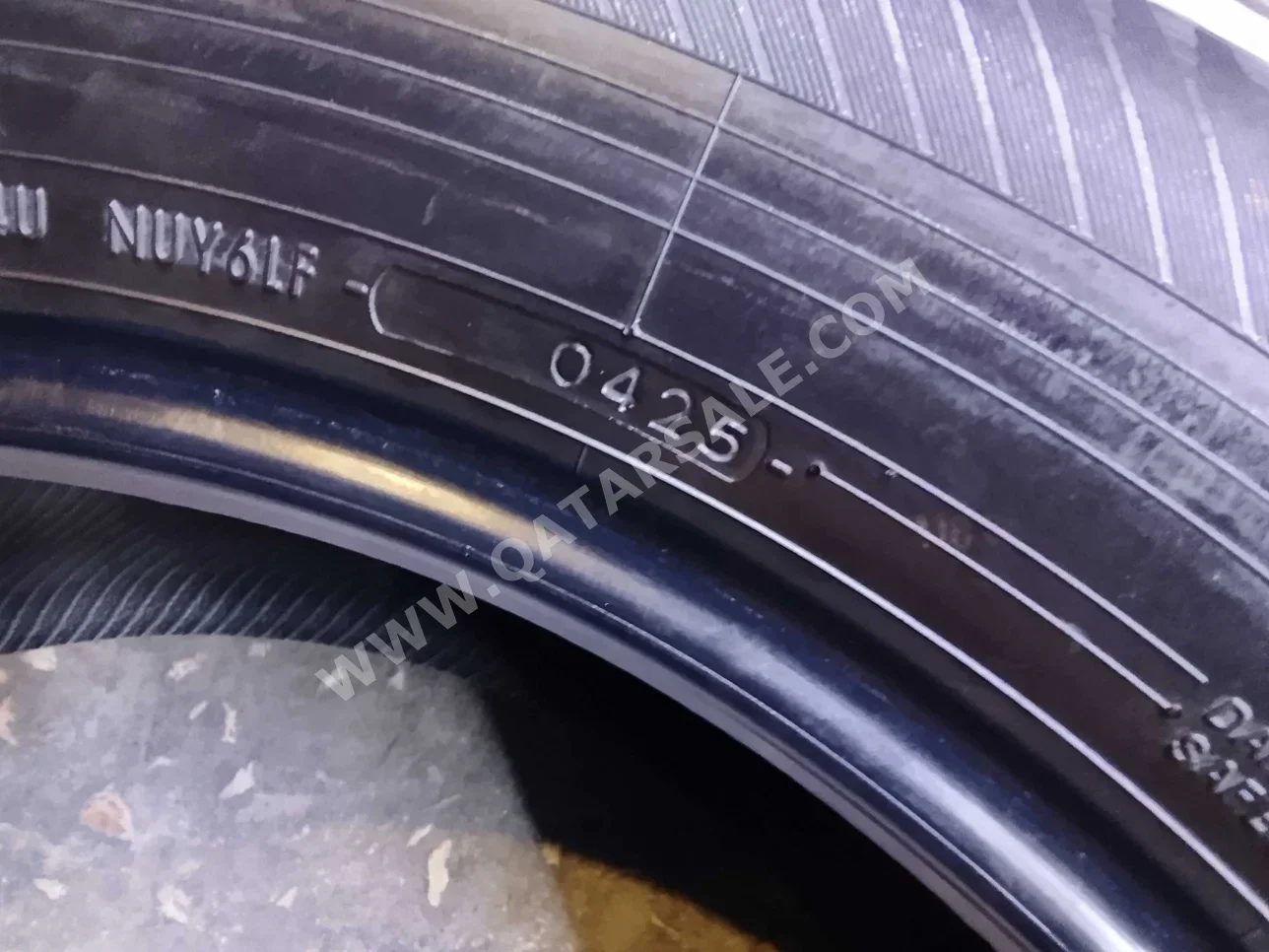 Tire & Rims Yokohama /  4 Seasons  20"