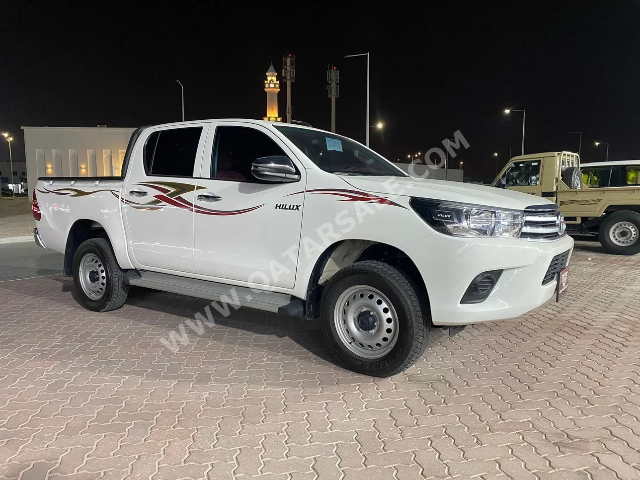 Toyota Hilux 2026 Automatic 4,000 Km 4 Cylinder Four Wheel Drive (4WD) Pick Up White With Warranty