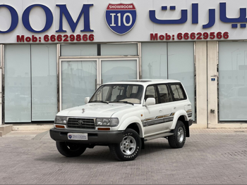 Toyota  Land Cruiser  VXR  1995  Automatic  598,000 Km  8 Cylinder  Four Wheel Drive (4WD)  SUV  White