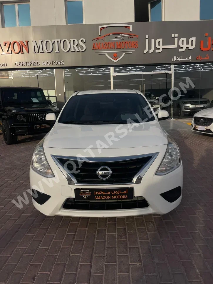 Nissan  Sunny  2022  Automatic  88,000 Km  4 Cylinder  Front Wheel Drive (FWD)  Sedan  White