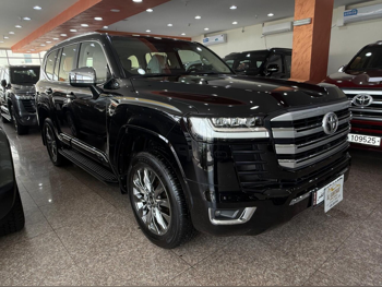 تويوتا  لاند كروزر  في اكس توين توربو  2023  اوتوماتيك  44,000 كم  6 سلندر  دفع رباعي  اس يو في  أسود  تحت الضمان